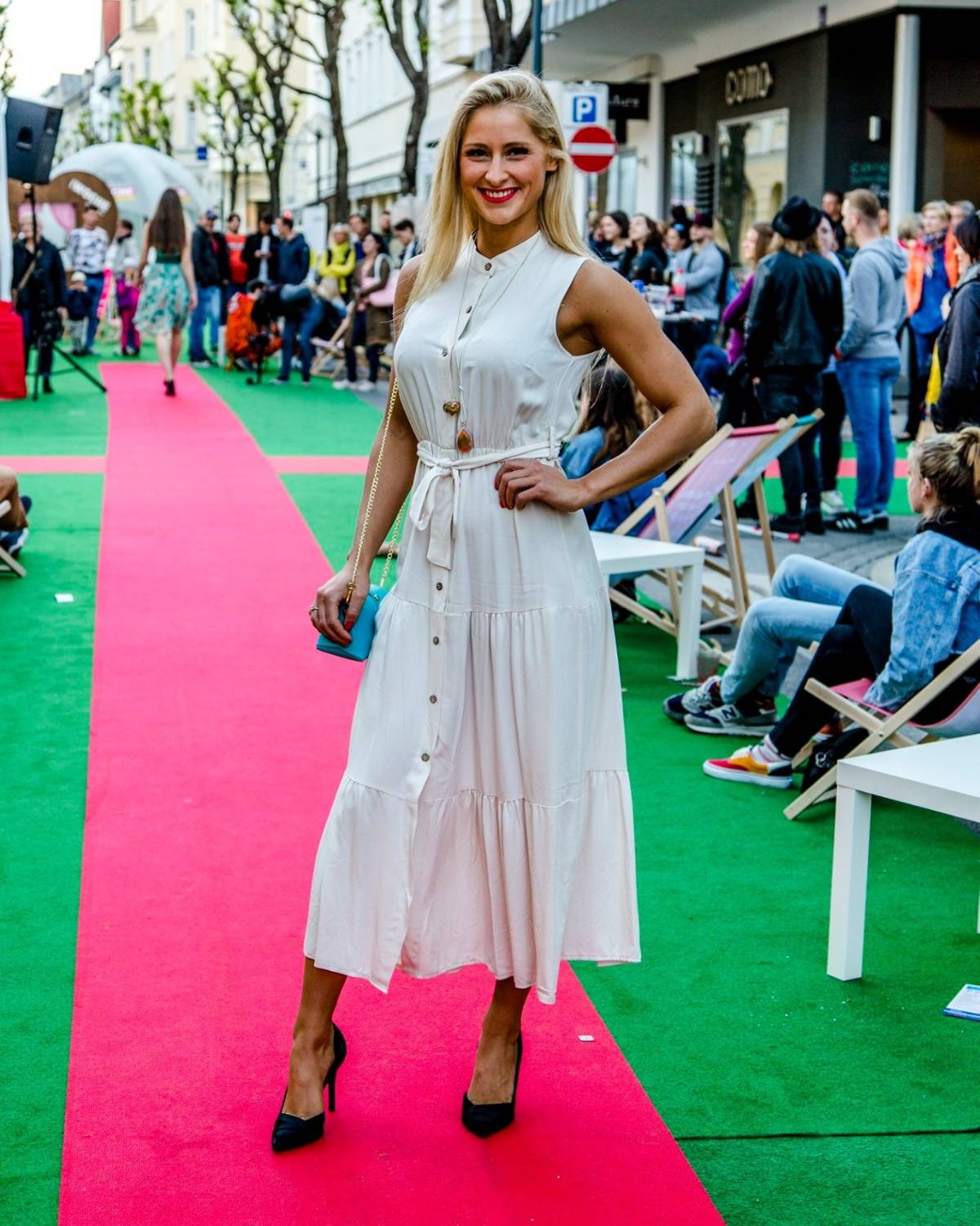 UNIKAT Messe- und Promotion-Model